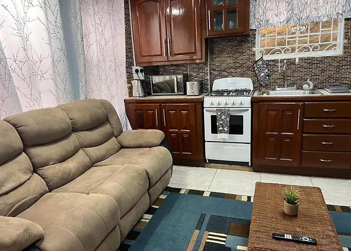 The Lime Suite Apt #2